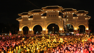 50,000 Participated in Taipei Franklin Graham Festival Youth Night