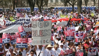 Hispanic Evangelical: If Not Immigration Reform Now, When?