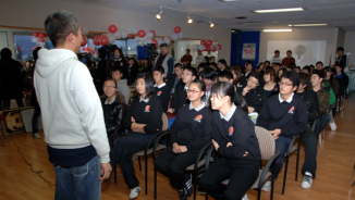 Christian Zheng Sheng College Students Help Promote Drug-Free Projects in Canada