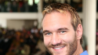 Limbless Nick Vujicic's Unborn Son is Healthy with Ten Fingers, Ten Toes