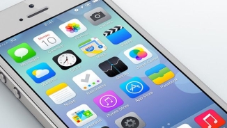 iOS 7 Update Download Free: Apple Releases iOS 7.0.2 to Fix Lock Screen Security Bug