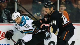 San Jose Sharks vs. Chicago Blackhawks Live Stream Free: Watch 2013 NHL Online, Nov. 17 TV Channels, Radio Stations