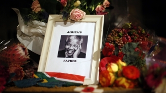 Pope Francis, Billy Graham Pay Tribute to Nelson Mandela