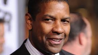 Denzel Washington Encourages Students to Pray, Warns Against Misusing Wealth