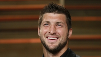 Tim Tebow Hired by ESPN as SEC Analyst, Has Hopes to Return to NFL