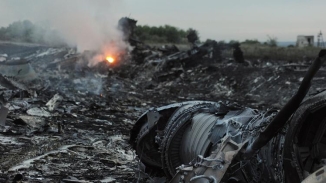 Malaysia Airlines Flight #MH17 Crashes over Ukrainian Airspace, May have been Shot Down by Russian Antiaircraft Missile