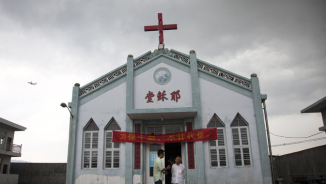 Chinese Government Demolishes Crosses, Christians Say 'Our Weapon Is Prayer'