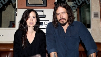 Popular Music Duo Civil Wars Break Up, Write Fans A Farewell Song 'You Are My Sunshine'