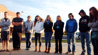 Over 1 Million Students Join 'See You At The Pole' 2014 to Pray for Community and Nation