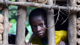 Ebola Crisis: West African Children Orphaned by Disease Accused of Witchcraft, Shunned By Villagers 