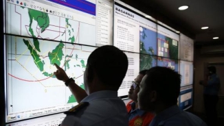 Nothing Found So Far for Missing AirAsia Plane after First Day of Search Effort in Indonesian Waters