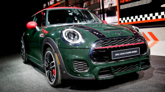 2015 MINI John Cooper Works Price and Review Revealed at Detroit Auto Show