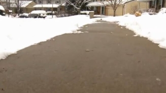 Christian Teens 'Pay It Forward,' Secretly Shovel 57 Driveways after Heavy Snowfall