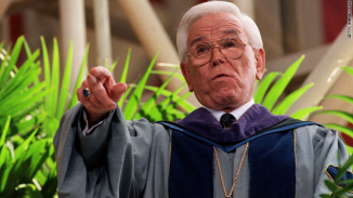 Robert Schuller, Legendary Televangelist and Founder of Crystal Cathedral Ministries, Dies at 88