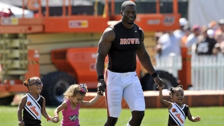 New Orleans Saints' Benjamin Watson Issues Powerful Response to Baltimore Unrest: 'God's Love Is the Only Hope for Reconciliation'