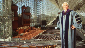 Daughter of Crystal Cathedral Founder Robert Schuller Seeking Funds to Pay For Late Father's Funeral