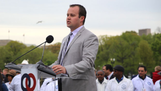 '19 Kids and Counting' Josh Duggar Faces Harsh Criticisms after Urging 'People of Faith' to Stand Strong against Same-Sex Marriage