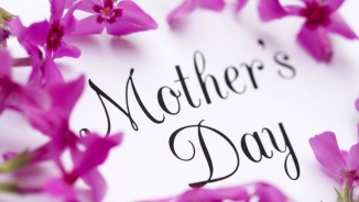 Mother's Day 2015 Bible Verses: Christian Quotes, Poems, And Prayers for Your Mom, Grandma, or Mother-In-Law