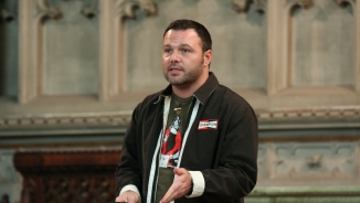 Mark Driscoll Preaches First Church Sermon Since Resignation from Mars Hill, Receives Standing Ovation