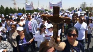 Christian Communities Unite in Iraq in Time of Crisis and Persecution