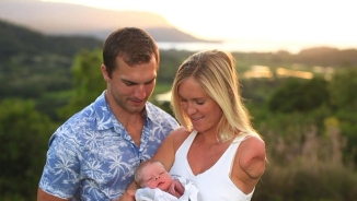 'Soul Surfer's Bethany Hamilton Gives Birth to Baby Boy Tobias