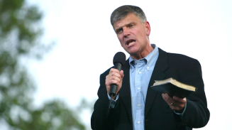 Rev. Franklin Graham 'Outraged' by Oregon's New Policy That Allows Teens to Undergo Gov't-Subsidized Sex Change Operation Without Parental Consent