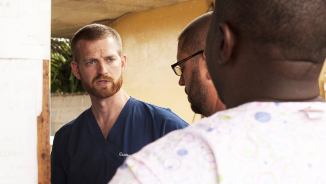 Dr. Kent Brantly Recalls Experience of Surviving Ebola Infection in New Book, Issues Appeal for Helping West Africa