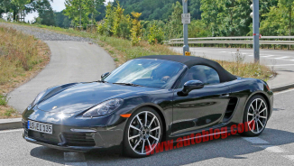 2016 Porsche Boxster Release Date, Update: Leaked Photos Reveal Camouflage-Free Body and New Flat-Four Engine