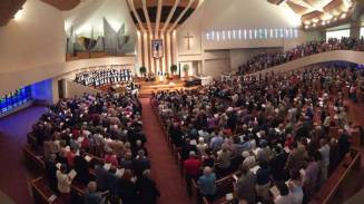 Former Southern Baptist Church to Allow Gay and Transgender Ordination, Same-Sex Marriage 