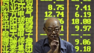 As China’s Market Plunge, U.S. Stocks Are Rising