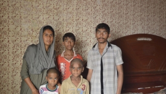 Pakistani Gov't Refuses to Punish Violent Mob Who Set Christian Family's Home on Fire to Burn Them Alive 