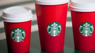 Starbucks Accused of Joining 'War on Christmas' With New Red Cups: 'This Denies the Hope of Jesus Christ'