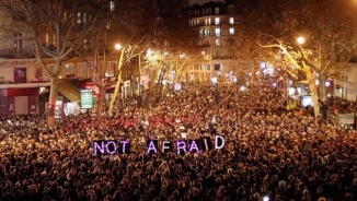 Iraq Reportedly Warned France About ISIS Threat One Day Prior To Paris Attacks; Mourners Flock to Notre Dame for Special Mass