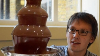 A Simple Chocolate Fountain Can Teach Kids About the Laws of Newtonian Physics