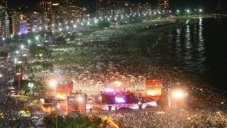 Rio De Janeiro New Year's Eve Celebration Copacabana Beach Fireworks, Brazil Countdown Live Stream Free, Tips and Best Viewing Spots