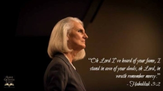 Anne Graham Lotz on 2016: National and Global Situation Will Worsen, Call To Prayer and Fasting