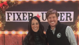 'Fixer Upper' Stars Chip and Joanna Gaines to Release First Book Detailing Faith, Family 