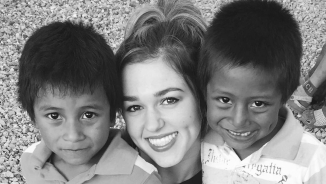 'Duck Dynasty's Sadie Robertson Provides Rain Boots to Children In Guatemala: 'Amazing Trip, Amazing People, Amazing God'