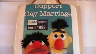 Prominent LGBT Activist Defends Christian Bakers Who Refused to Make 'Support Gay Marriage' Cake