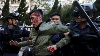 Violent Clash Between Protesters and Police Erupts In Hong Kong on Lunar New Year 