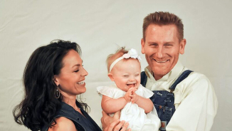 Joey Feek Funeral Rests Remains at Tennessee Home, Pausing Joey+Rory 'Romeo and Juliet Love Story' for Now