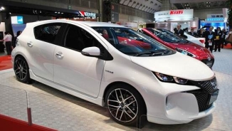 Toyota Prius 2017 Release Date, Specs and Price: Total Redesign from Inside Out