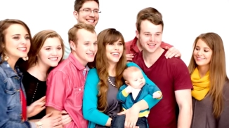 ‘Jill and Jessa: Counting On’ Update: Duggar Family Accused of Hiring Actors and Following Scripts in Spinoff Reality Show