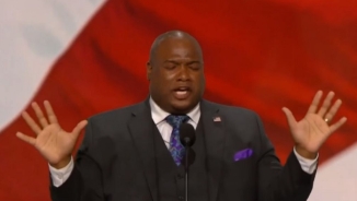 Televangelist Mark Burns Comes Under Fire After Praying God Would 'Defeat Our Enemy Hillary Clinton' in RNC Benediction 