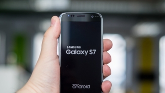 Samsung Galaxy S7, S7 Edge Review: Android 7.0 Nougat Update Coming Soon