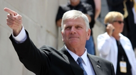 Franklin Graham Sets High School Freshman Weight as New Year's Resolution, Goes on Vegan Diet in 2017