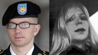 Franklin Graham Bashes Obama for Commuting Sentence of Transgender 'Traitor' Chelsea Manning