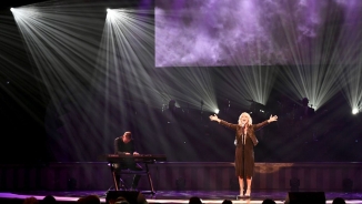 Super Bowl Gospel Celebration: Natalie Grant Says She's Looking to God, Not Government, to 'Solve Problems'