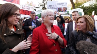 Barronelle Stutzman Case Update: Thousands Sign Petition Urging Trump to Sign Executive Order On Religious Freedom 