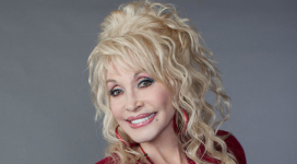 Dolly Parton Says Prayer And Her Dog Saved Her from Suicide 